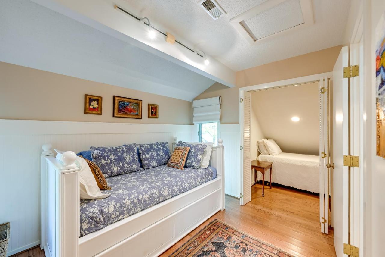 Smallwood Cute Highlands Home With Screened Porch! Exterior photo